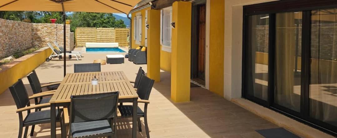 Magnifique Villa Avec Piscine, Sauna Et Hammam La Crau Exteriér fotografie